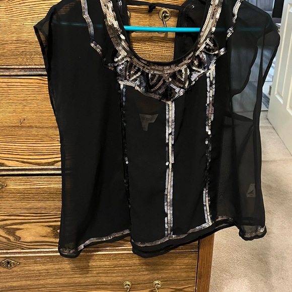 DECREE sequin-blouses, see through, silver, gold, and copper colored sequin. - Picture 3 of 6